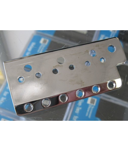 American Vintage Stratocaster Bridge Plate 0019470000