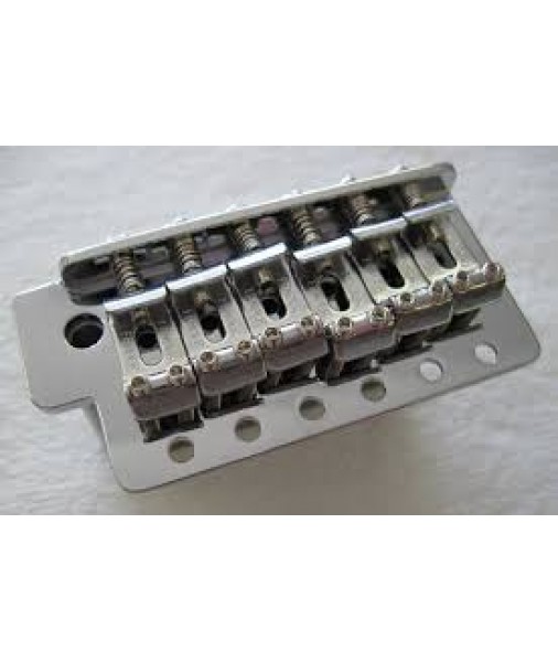 Fender Strat Bridge, Mexico Vintage Narrow Tremolo Bridge 0071014049