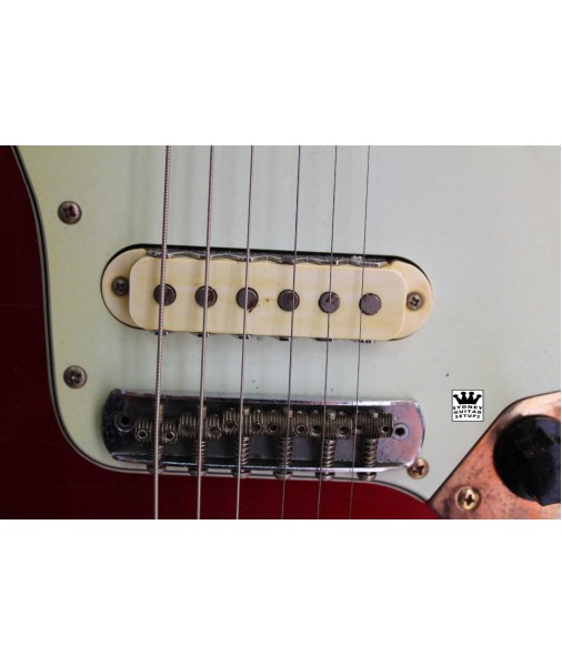 Hire Fender Jaguar Red 1964 Relic